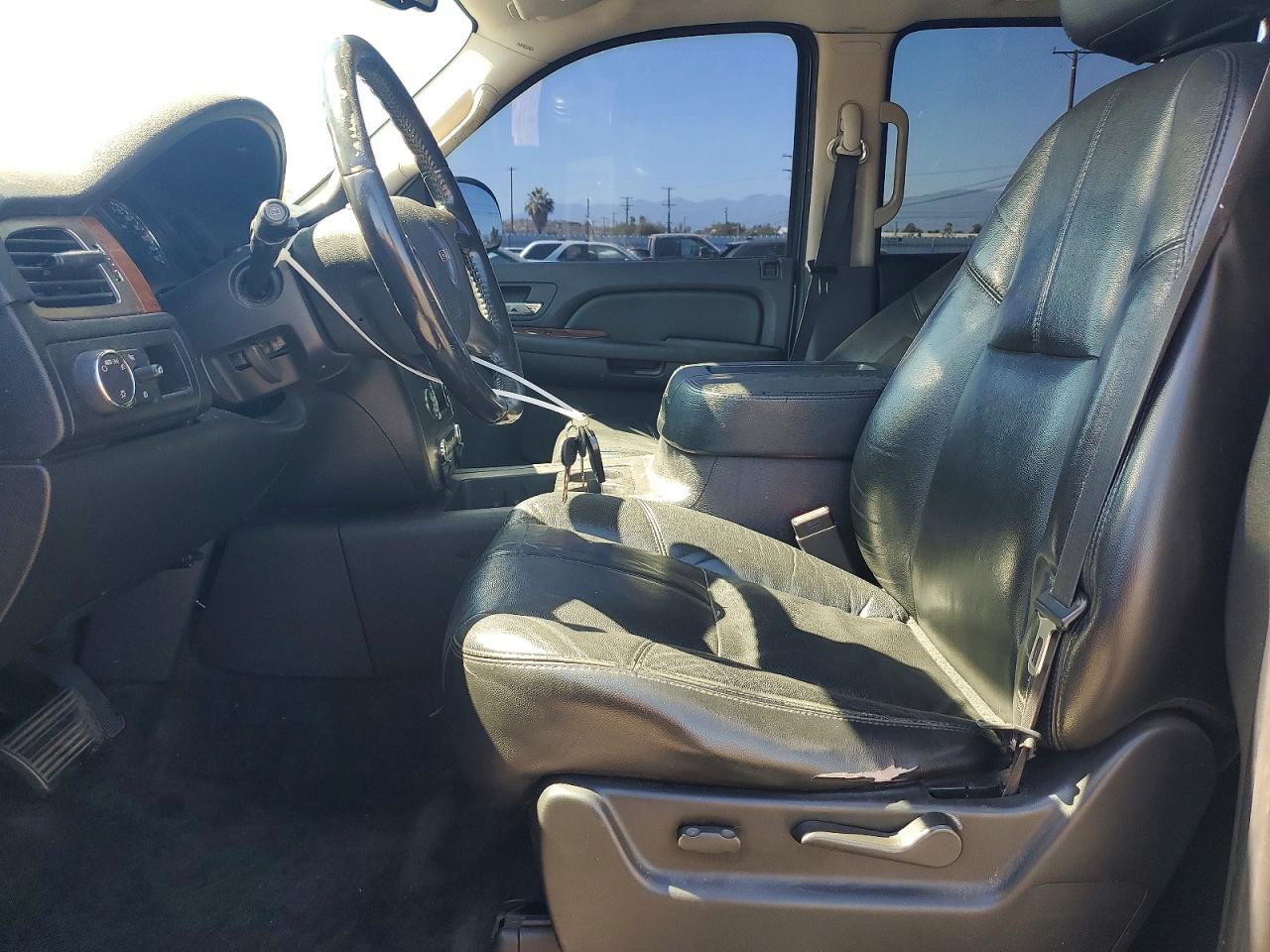 2007 Gmc Yukon Серый vin: 1GKFC13J47J118783