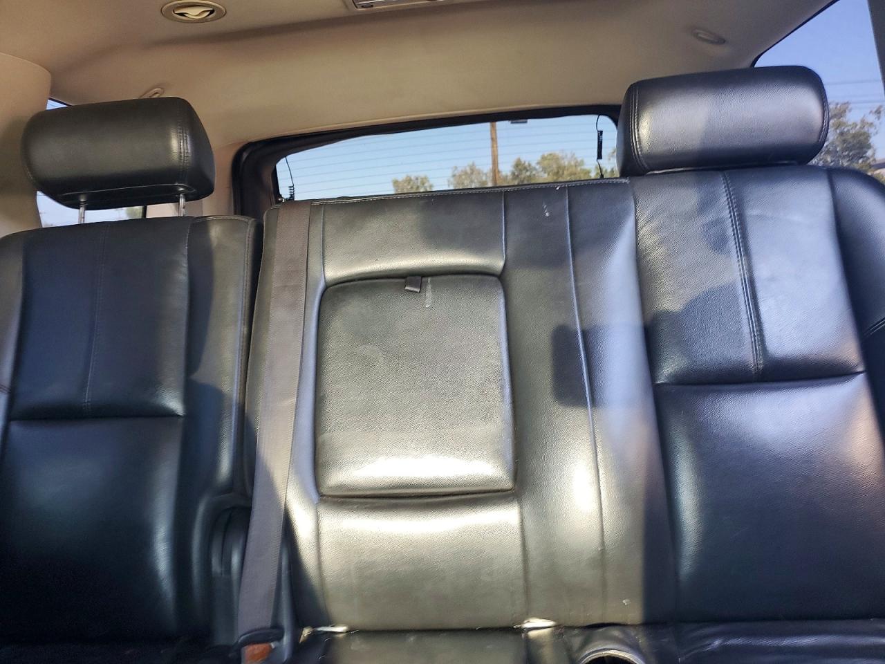 2007 Gmc Yukon Серый vin: 1GKFC13J47J118783