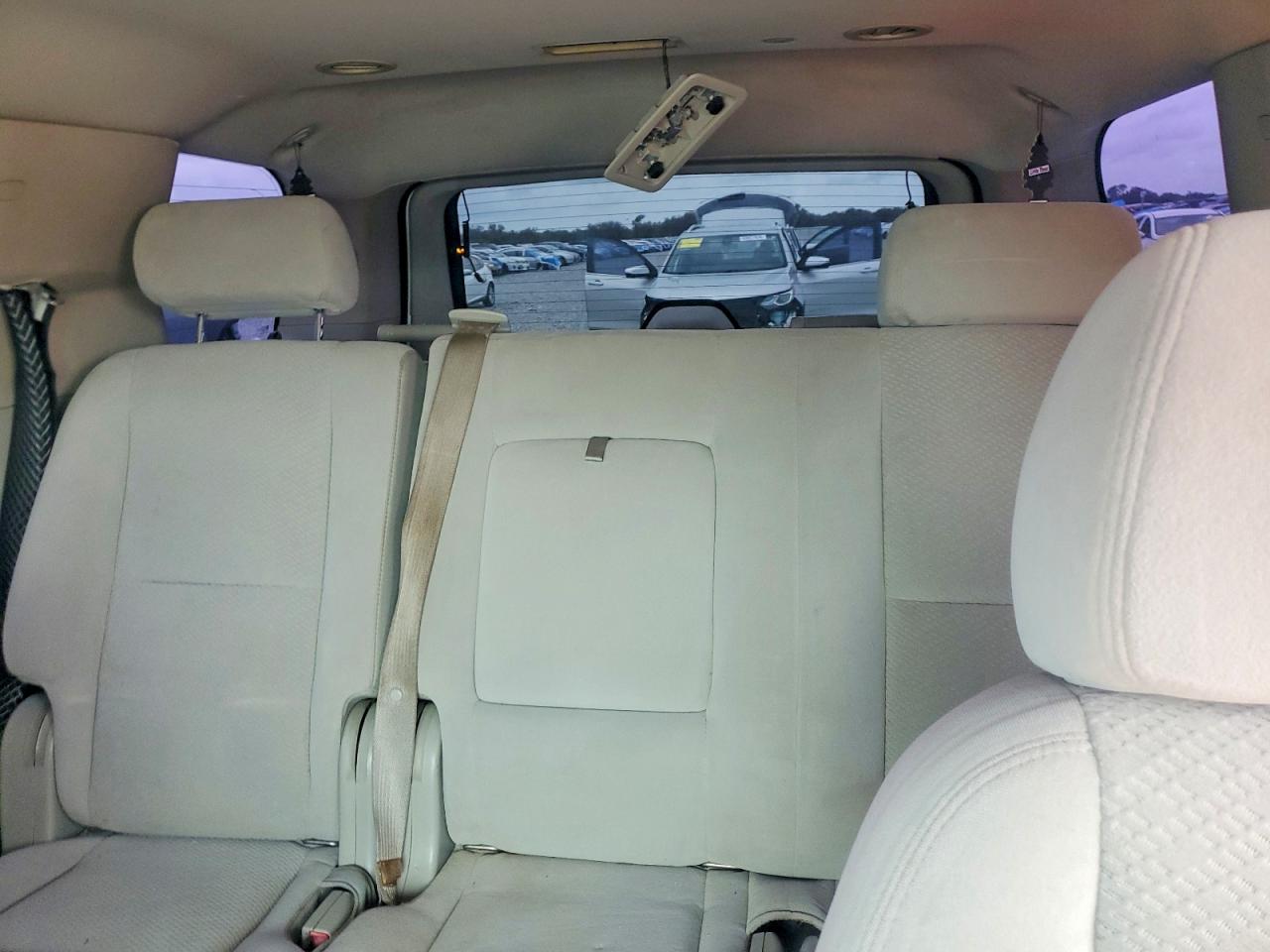2007 Gmc Yukon Белый vin: 1GKFC13J77J105722