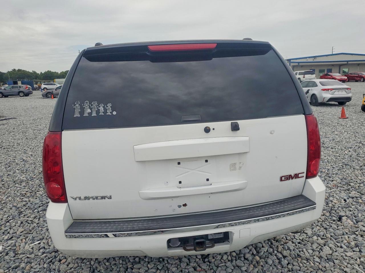 2007 Gmc Yukon Белый vin: 1GKFC13J77J105722