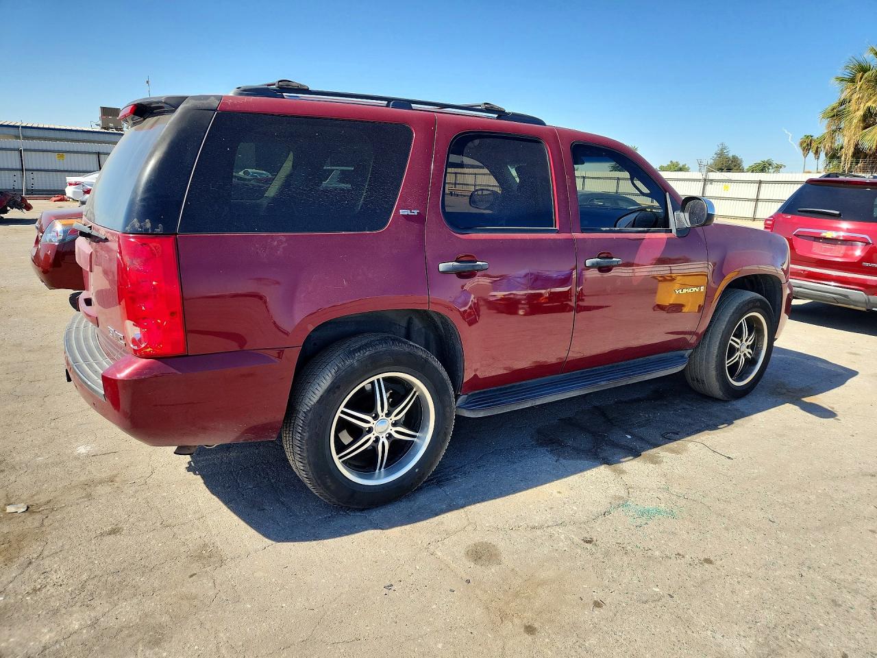 2007 Gmc Yukon Red vin: 1GKFC13J77J348415