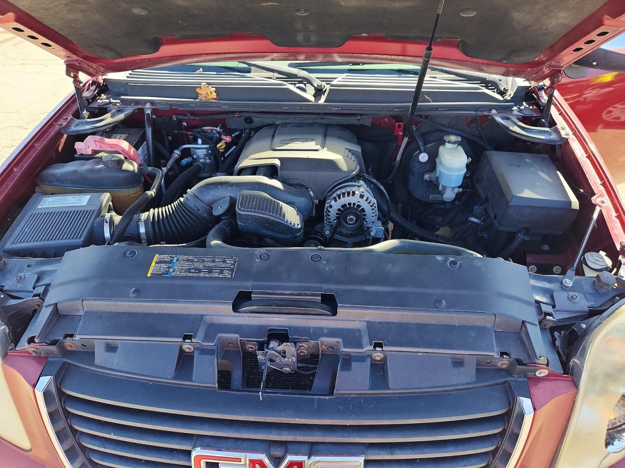 2007 Gmc Yukon Red vin: 1GKFC13J77J348415