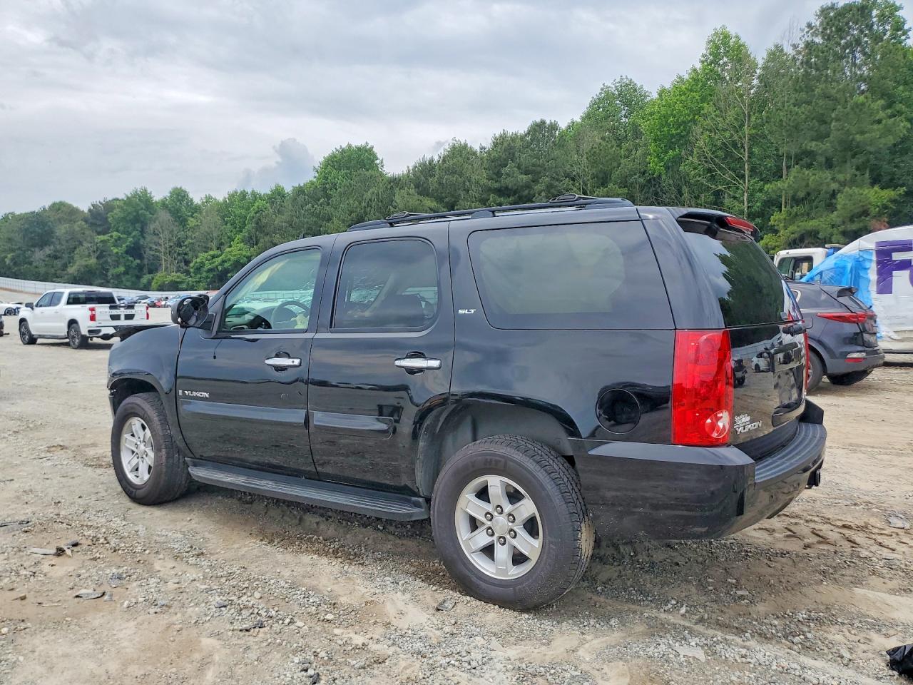 2007 Gmc Yukon Black vin: 1GKFC13J77J349371