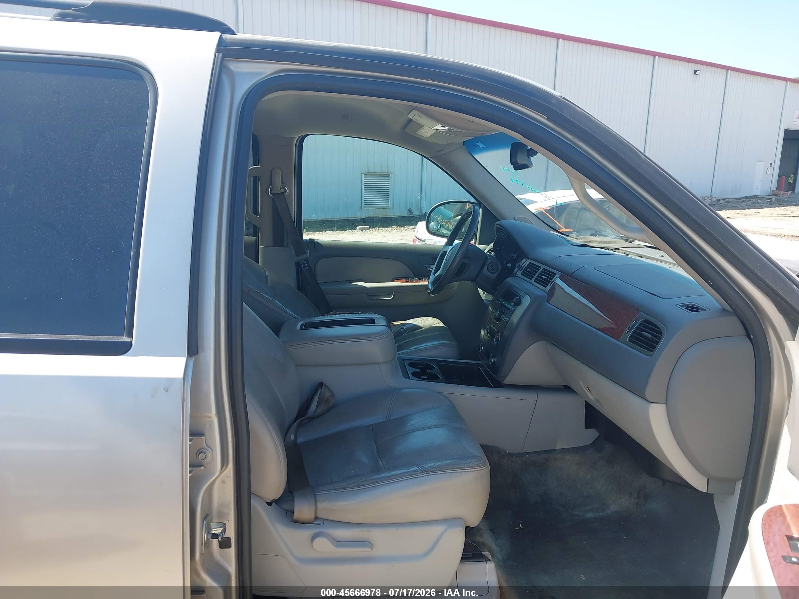 2007 Gmc Yukon Slt Желто-коричневый vin: 1GKFC13J77R286306