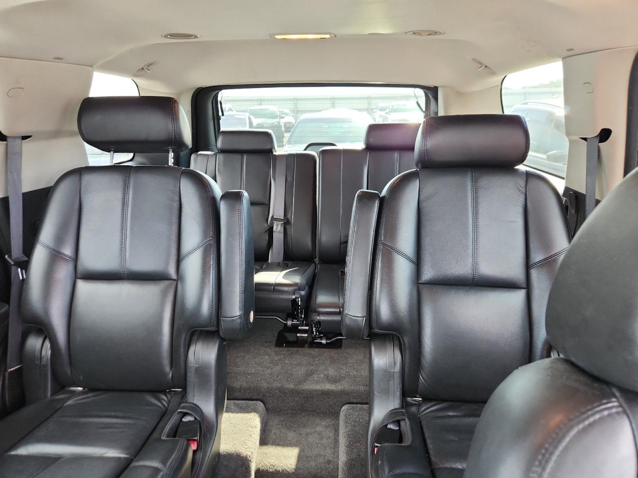 2007 Gmc Yukon Gray vin: 1GKFC13J97R132079