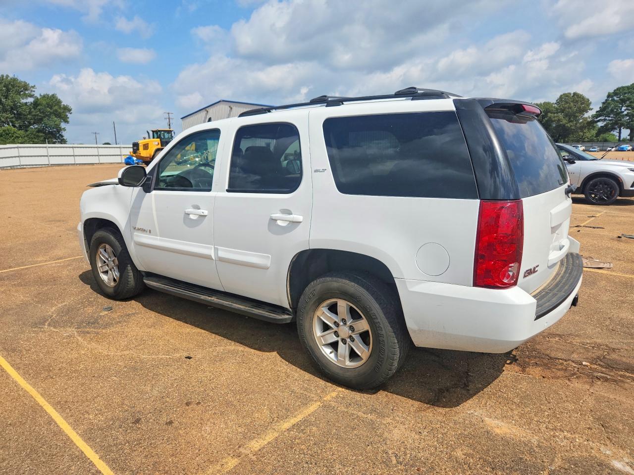 2007 Gmc Yukon White vin: 1GKFC13JX7J117363