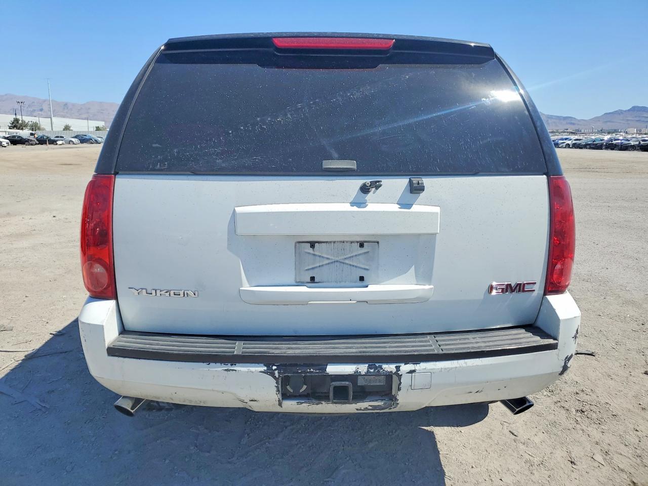 2007 Gmc Yukon White vin: 1GKFC13JX7J118321