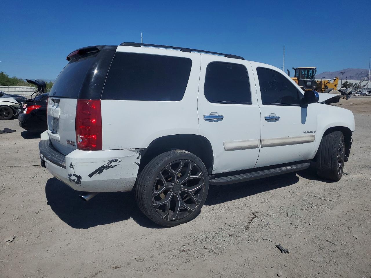 2007 Gmc Yukon White vin: 1GKFC13JX7J118321