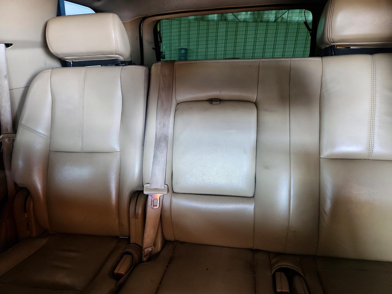 2007 Gmc Yukon White vin: 1GKFC13JX7R166077