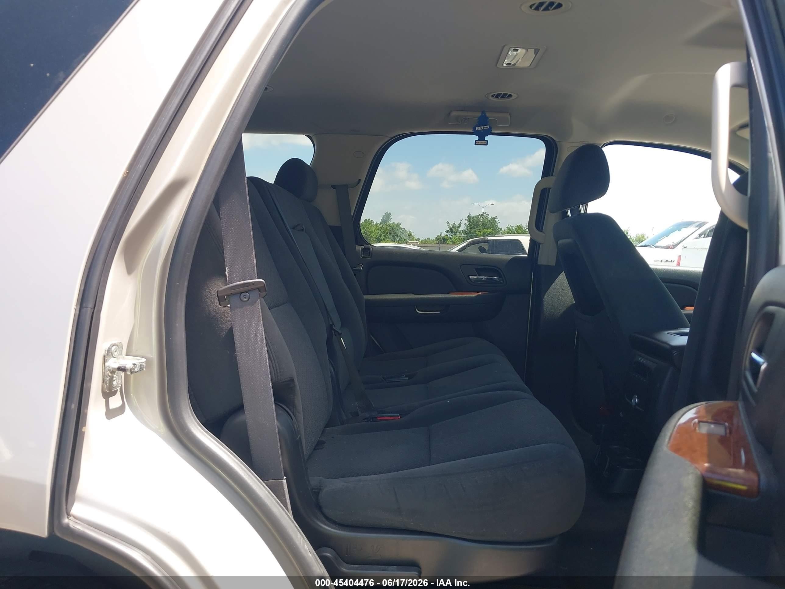 2008 Gmc Yukon Sle Tan vin: 1GKFC13JX8J193120
