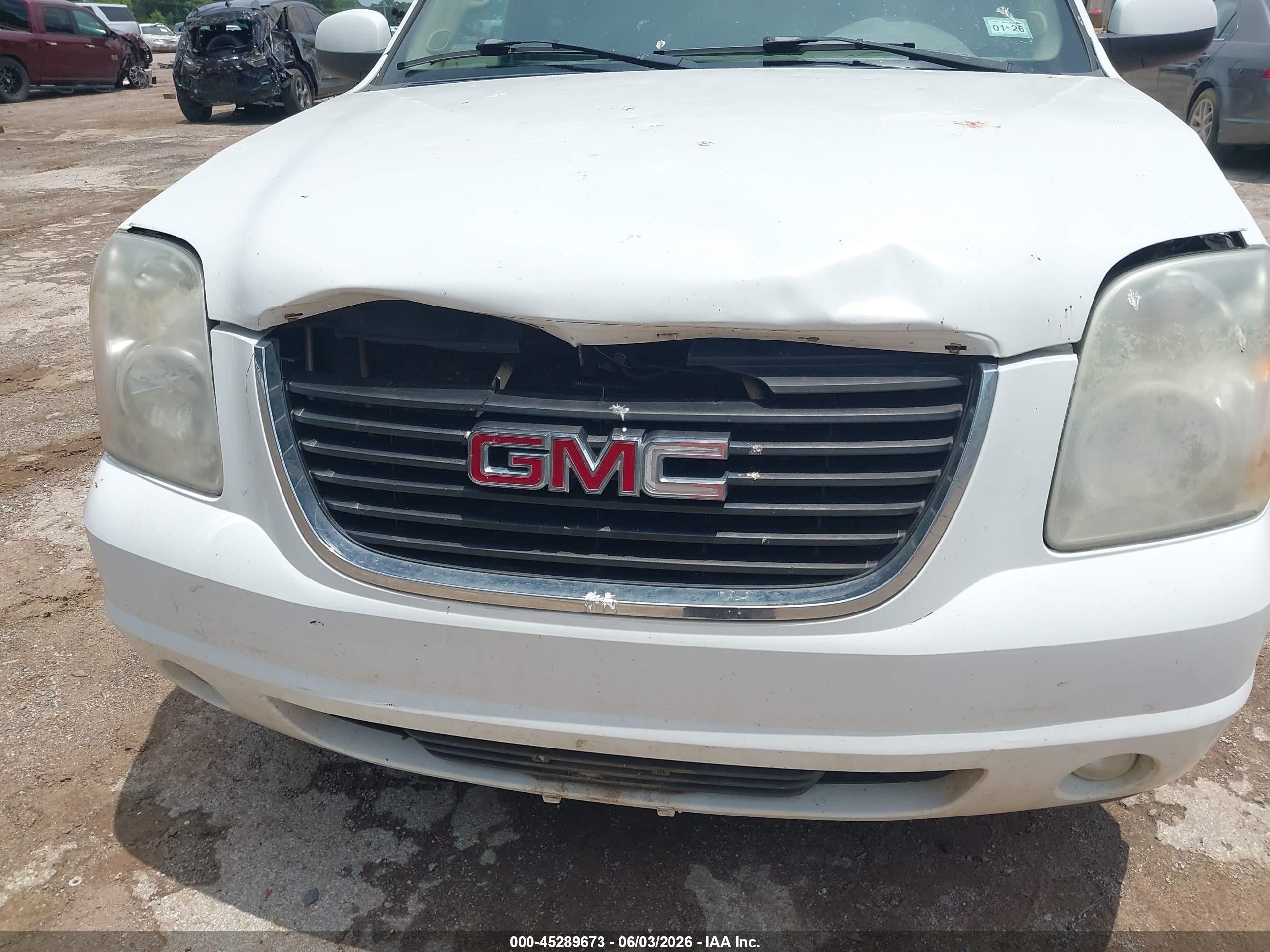 2008 Gmc Yukon Slt White vin: 1GKFC13JX8R156277