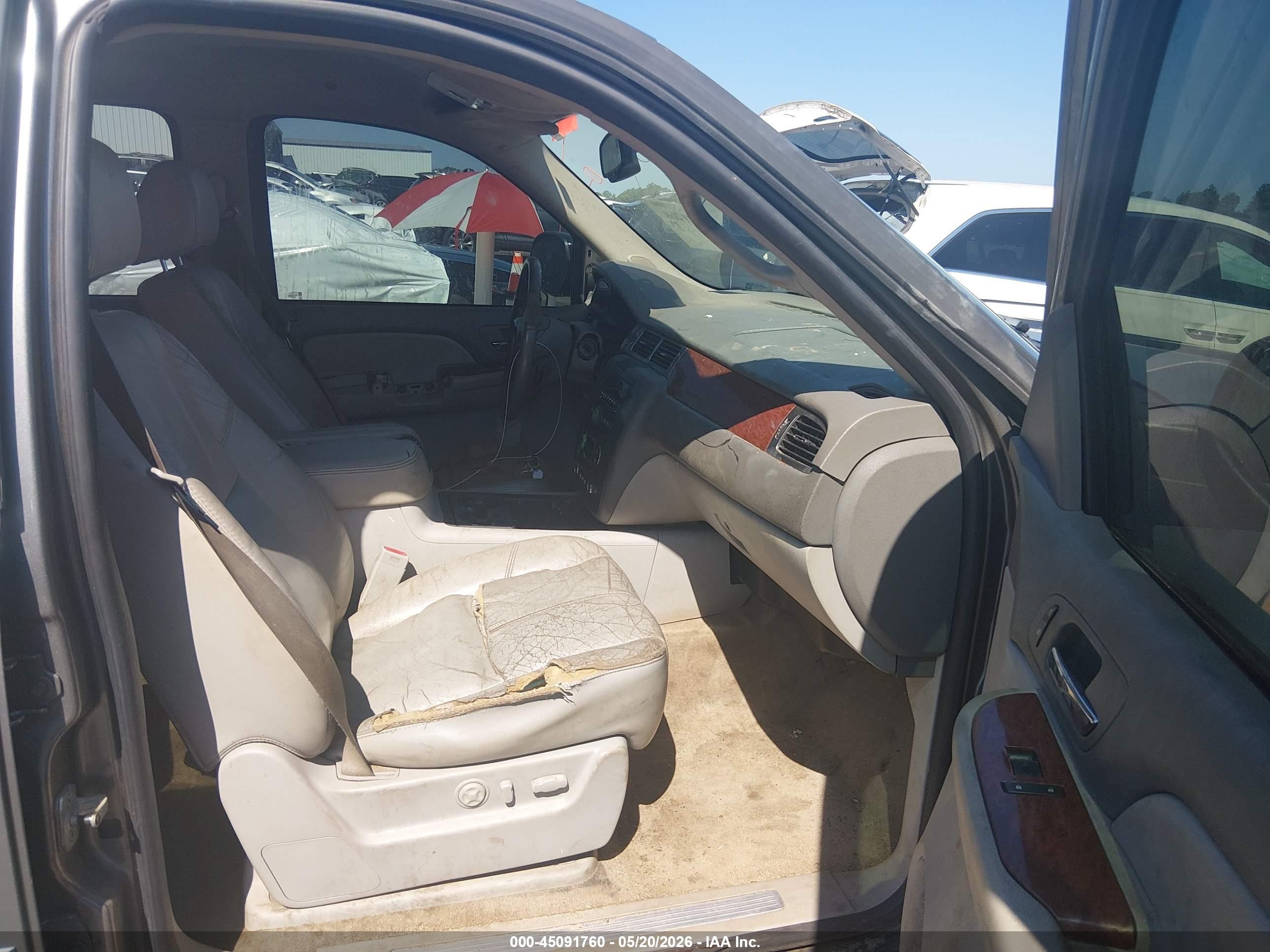 2007 Gmc Yukon Xl 1500 Slt Tan vin: 1GKFC16007R202555