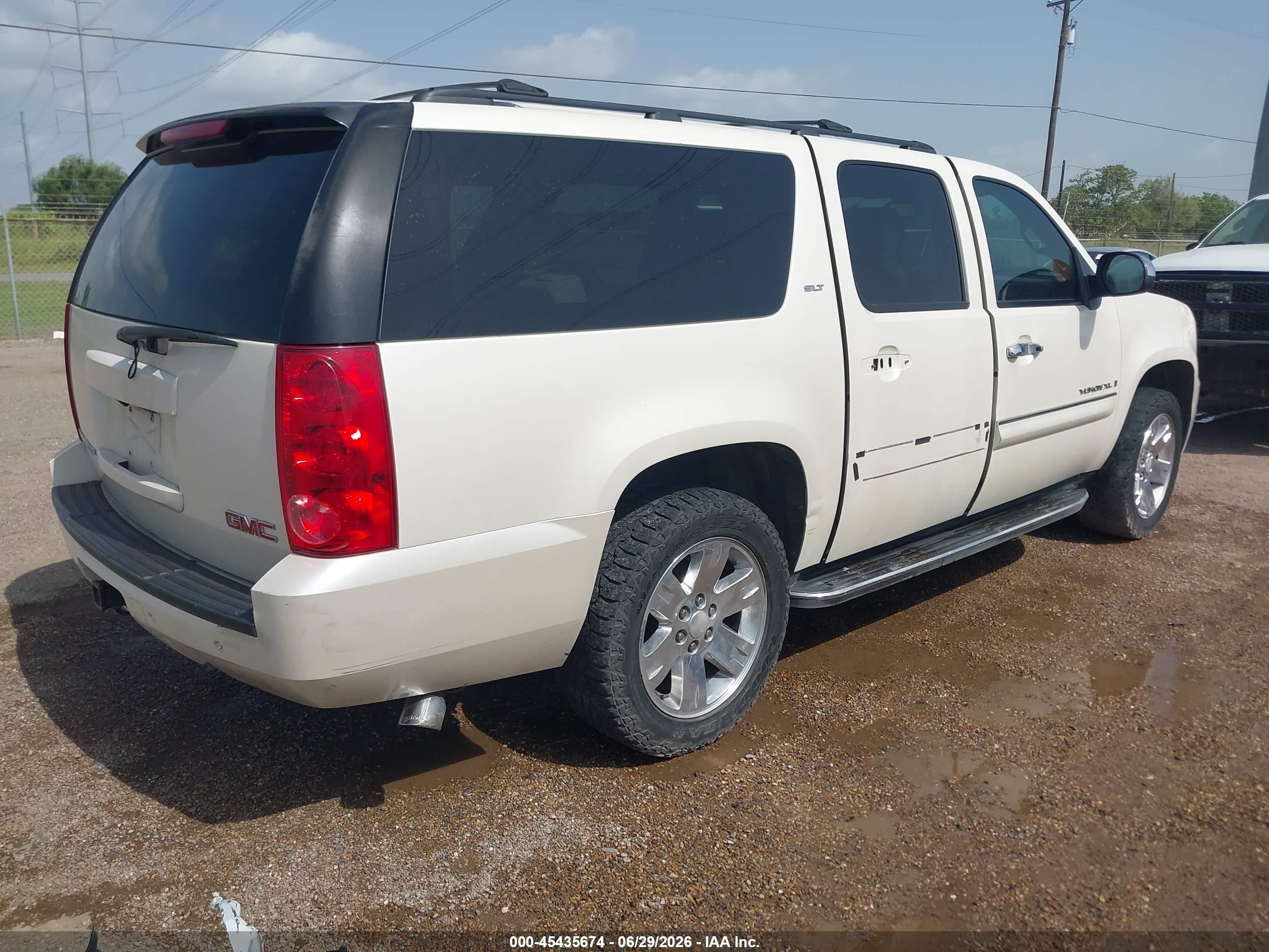 2008 Gmc Yukon Xl 1500 Slt White vin: 1GKFC16008R268203