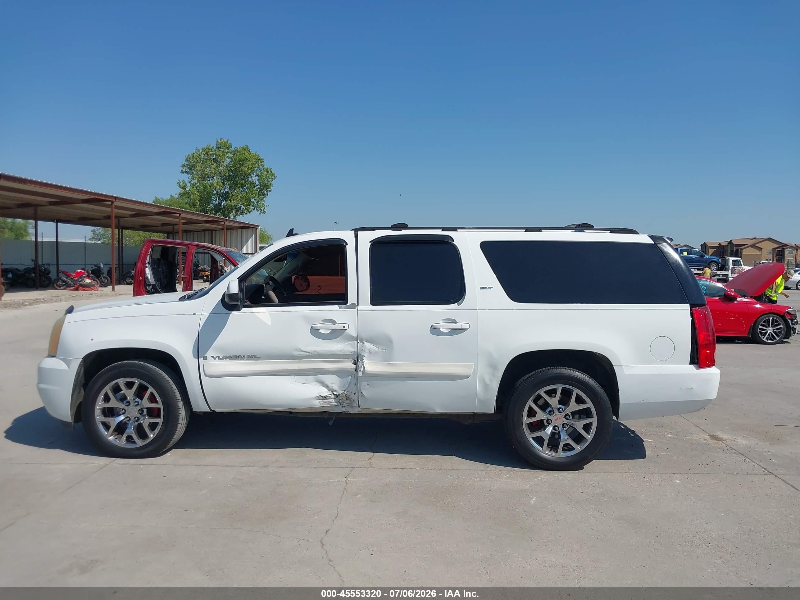 2007 Gmc Yukon Xl Slt White vin: 1GKFC16087J234572