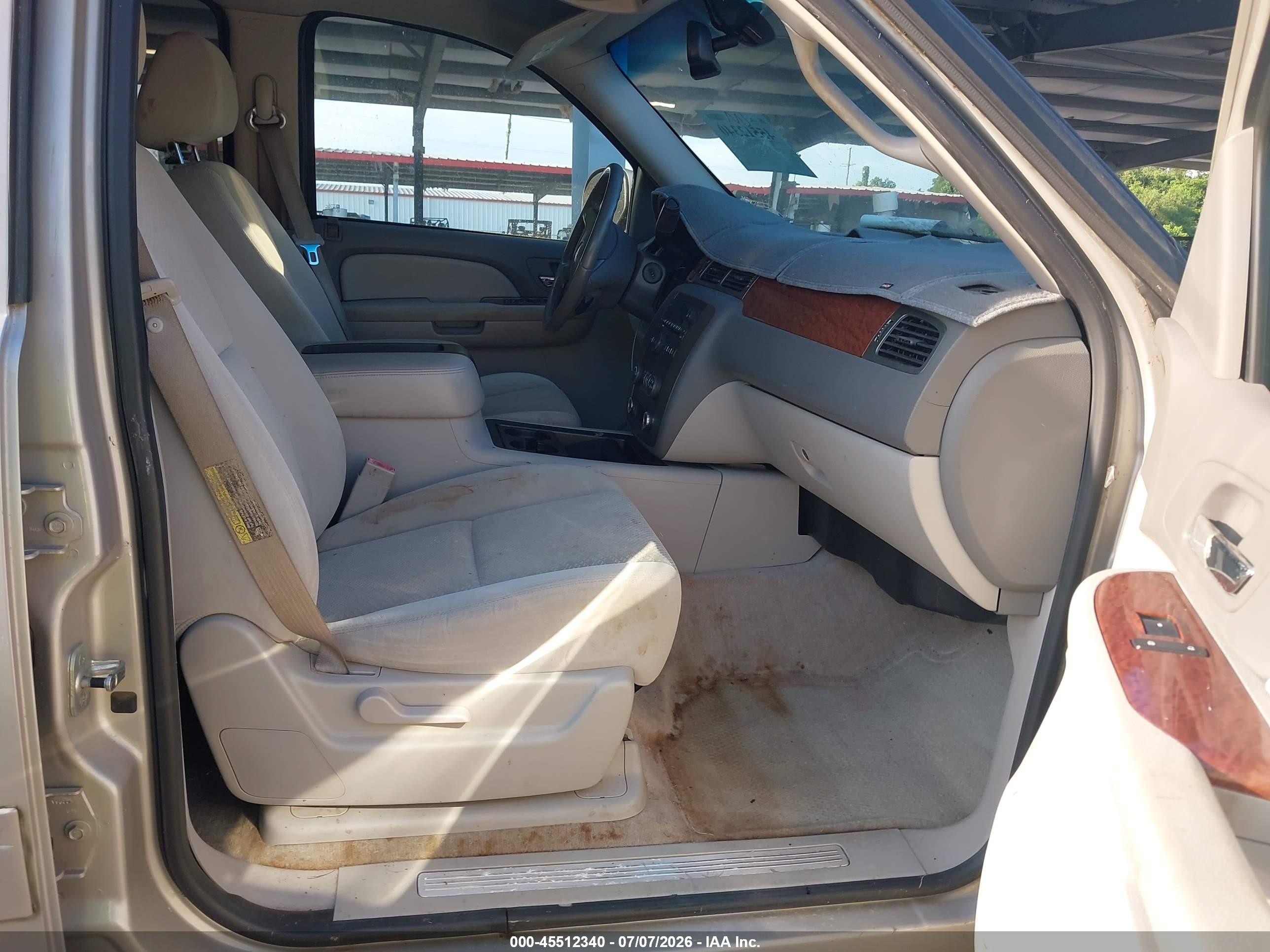 2007 Gmc Yukon Xl Commercial Beige vin: 1GKFC16087R215635