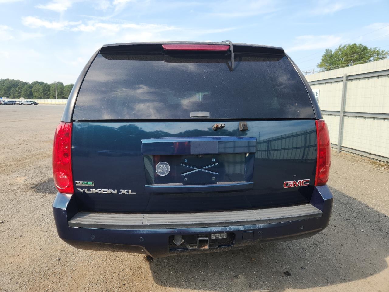 2007 Gmc Yukon Xl C Blue vin: 1GKFC16087R334270