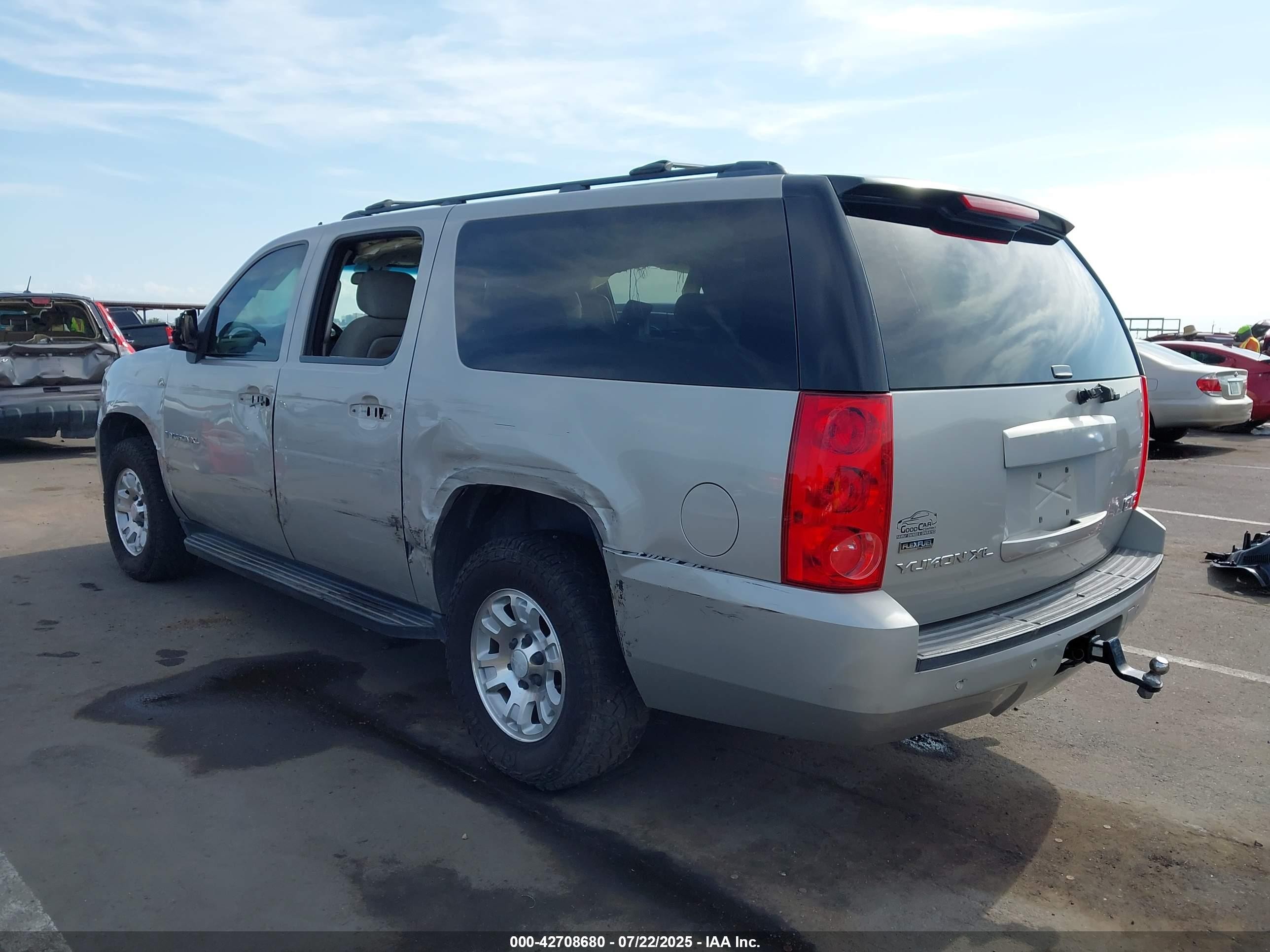 2008 Gmc Yukon Xl 1500 Sle Бежевый vin: 1GKFC16088R172903
