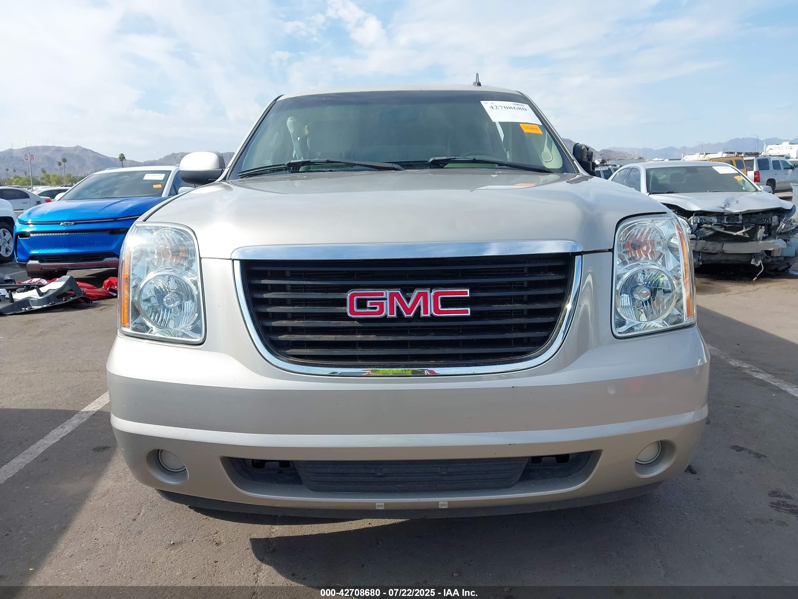 2008 Gmc Yukon Xl 1500 Sle Бежевый vin: 1GKFC16088R172903