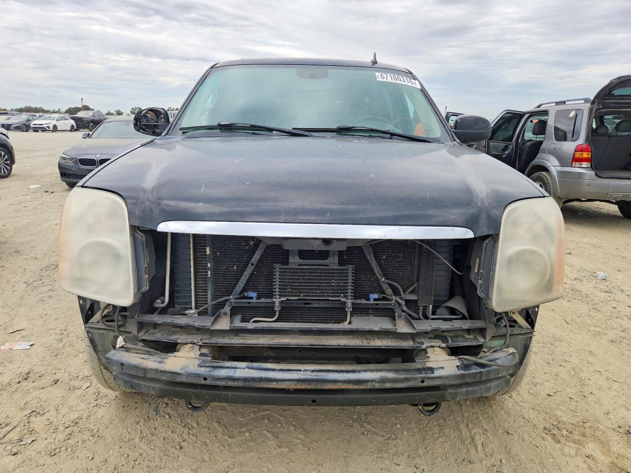 2008 Gmc Yukon Xl C1500 Black vin: 1GKFC16098R120311