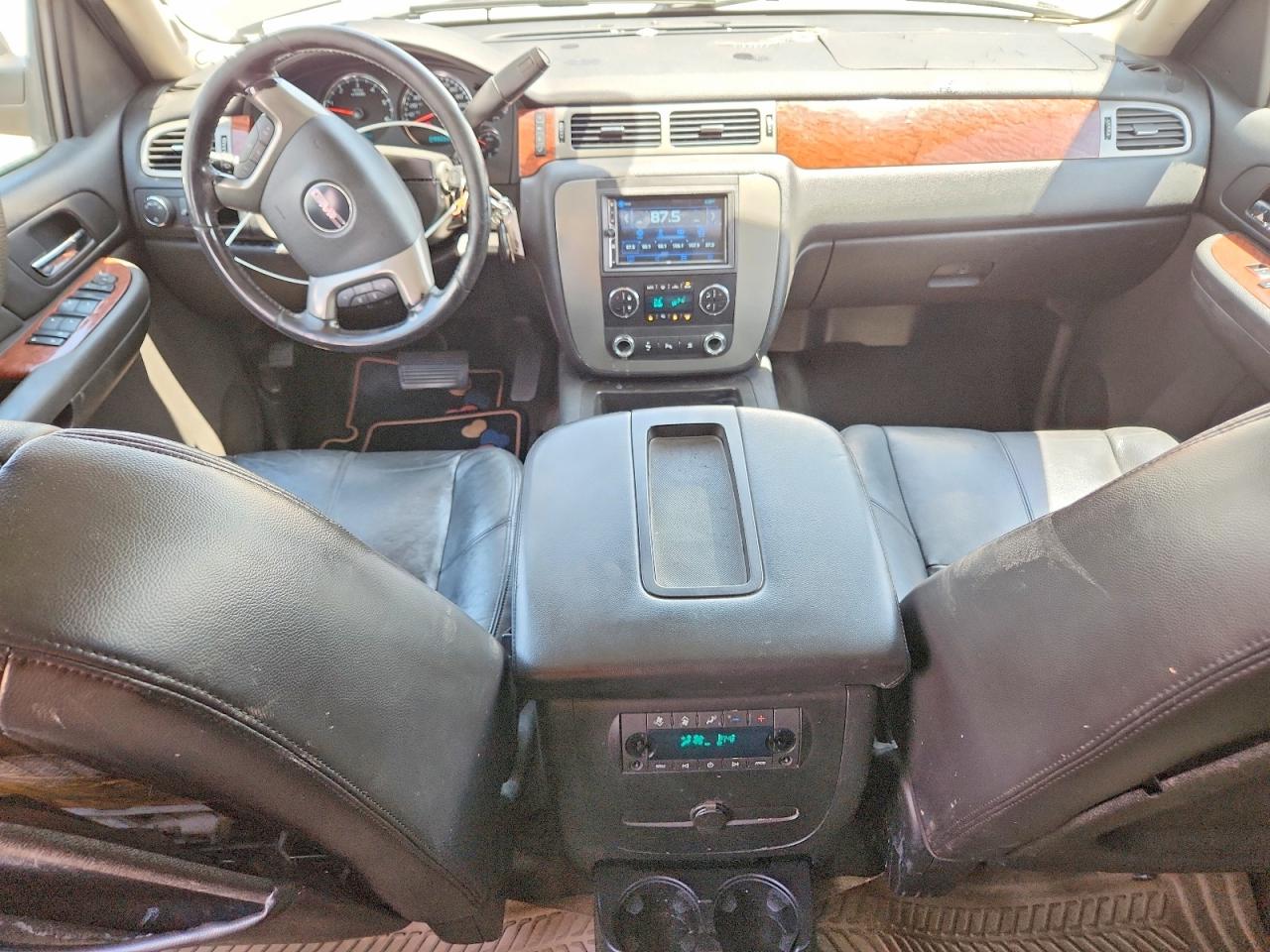 2008 Gmc Yukon Xl C1500 Серый vin: 1GKFC16098R132636