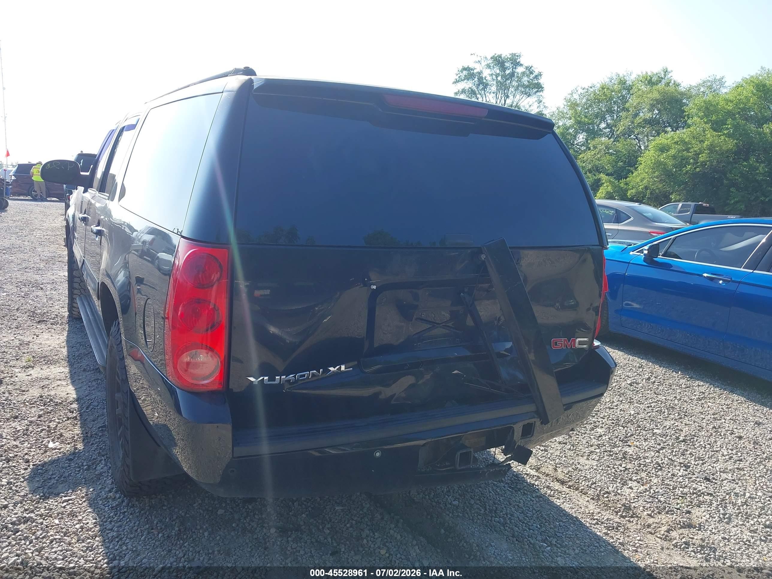 2008 Gmc Yukon Xl 1500 Sle Black vin: 1GKFC16J18J159515