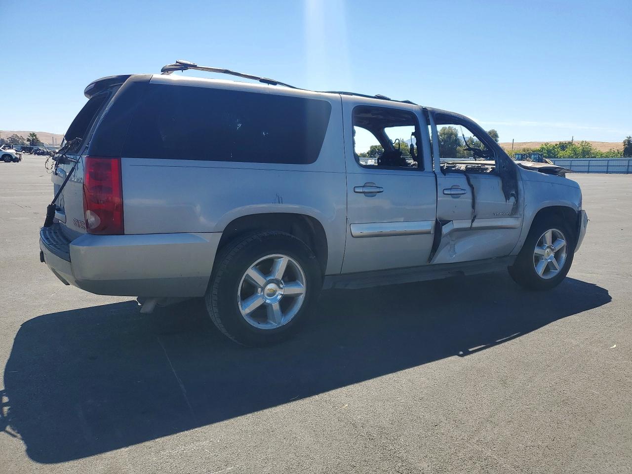 2007 Gmc Yukon Xl C1500 Beige vin: 1GKFC16J37J193163