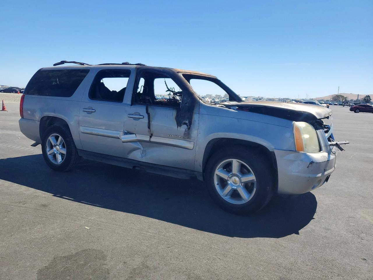 2007 Gmc Yukon Xl C1500 Beige vin: 1GKFC16J37J193163