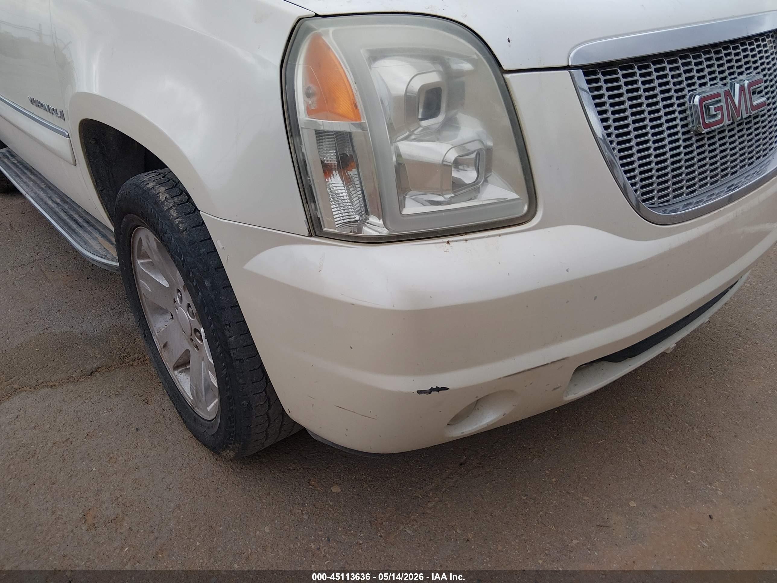 2008 Gmc Yukon Xl 1500 Slt White vin: 1GKFC16J68R181270