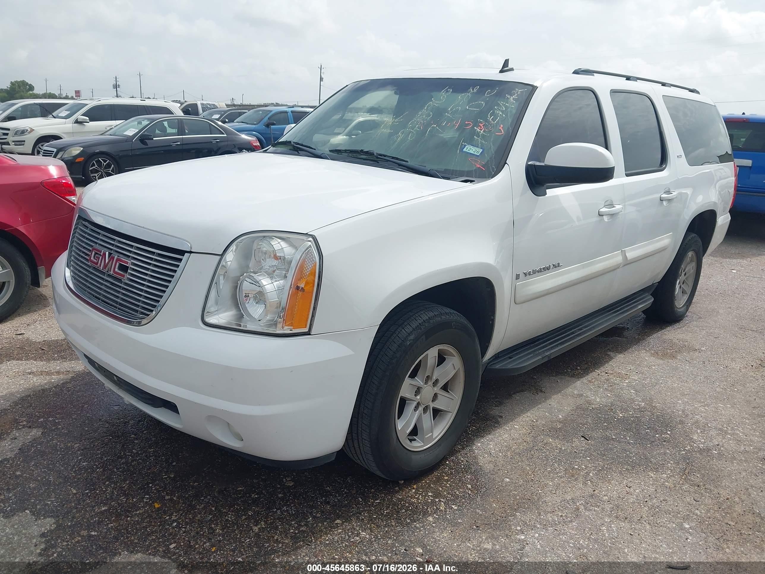 2008 Gmc Yukon Xl 1500 Slt White vin: 1GKFC16J68R228765