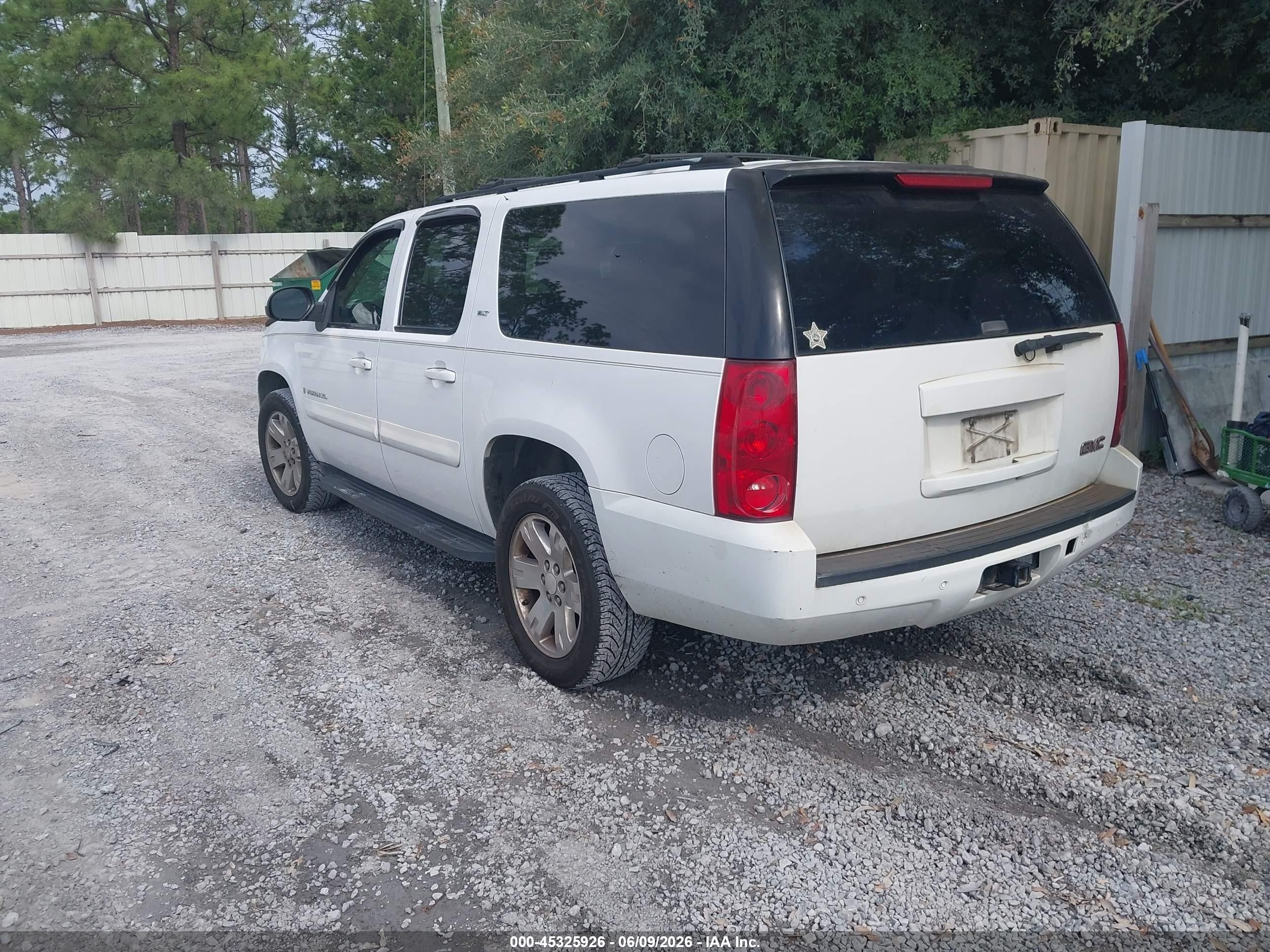 2007 Gmc Yukon Xl 1500 Slt White vin: 1GKFC16JX7R175521