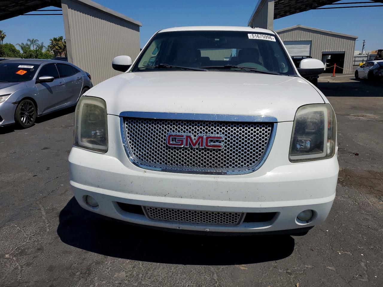 2009 Gmc Yukon Sle White vin: 1GKFC23J29R214096