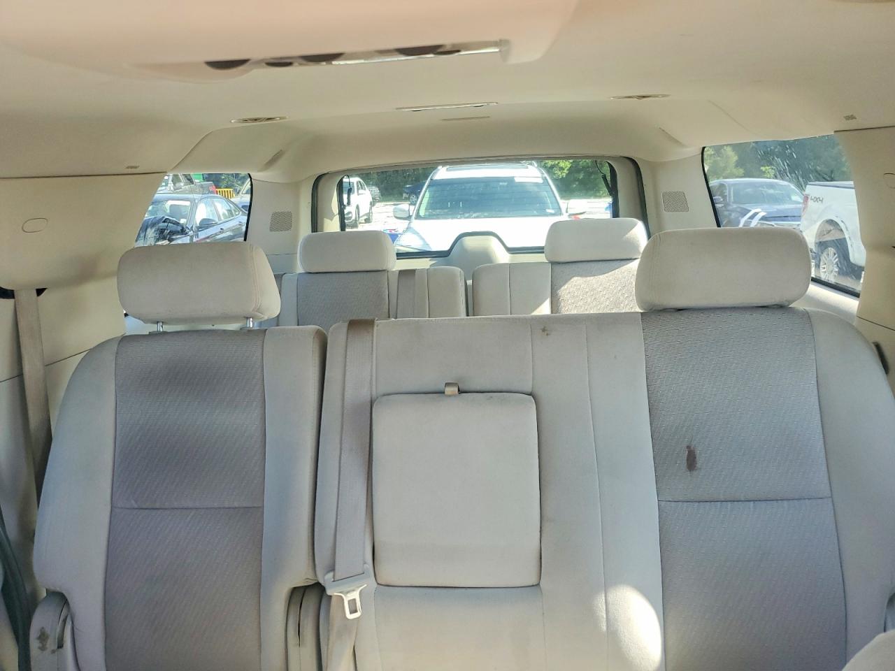 2009 Gmc Yukon Xl C1500 Sle Бежевый vin: 1GKFC26J59R207770