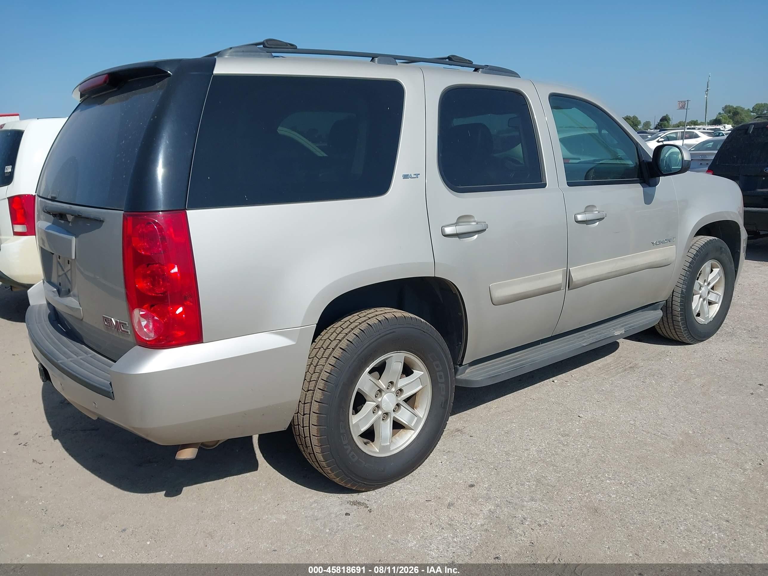 2009 Gmc Yukon Slt W/4sb Silver vin: 1GKFC33039R227565