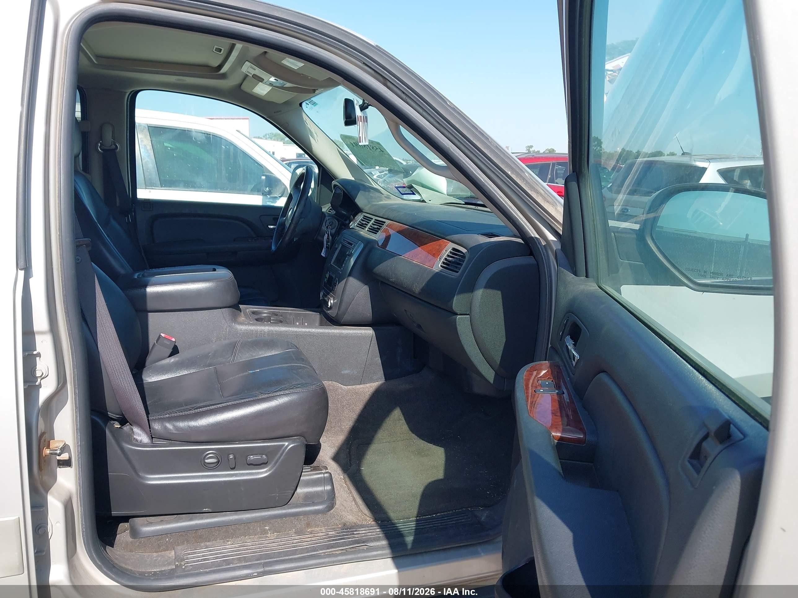 2009 Gmc Yukon Slt W/4sb Silver vin: 1GKFC33039R227565