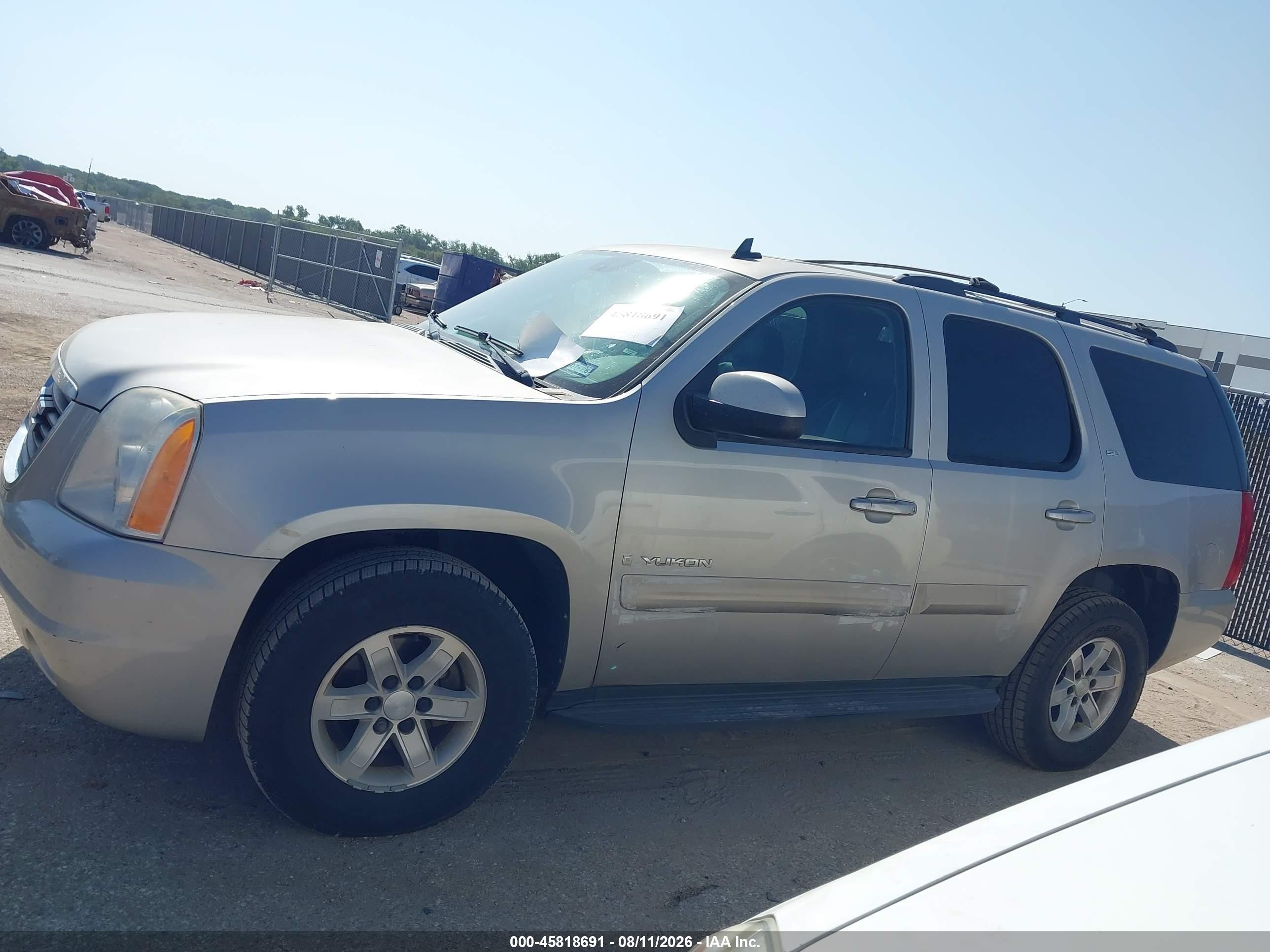 2009 Gmc Yukon Slt W/4sb Silver vin: 1GKFC33039R227565