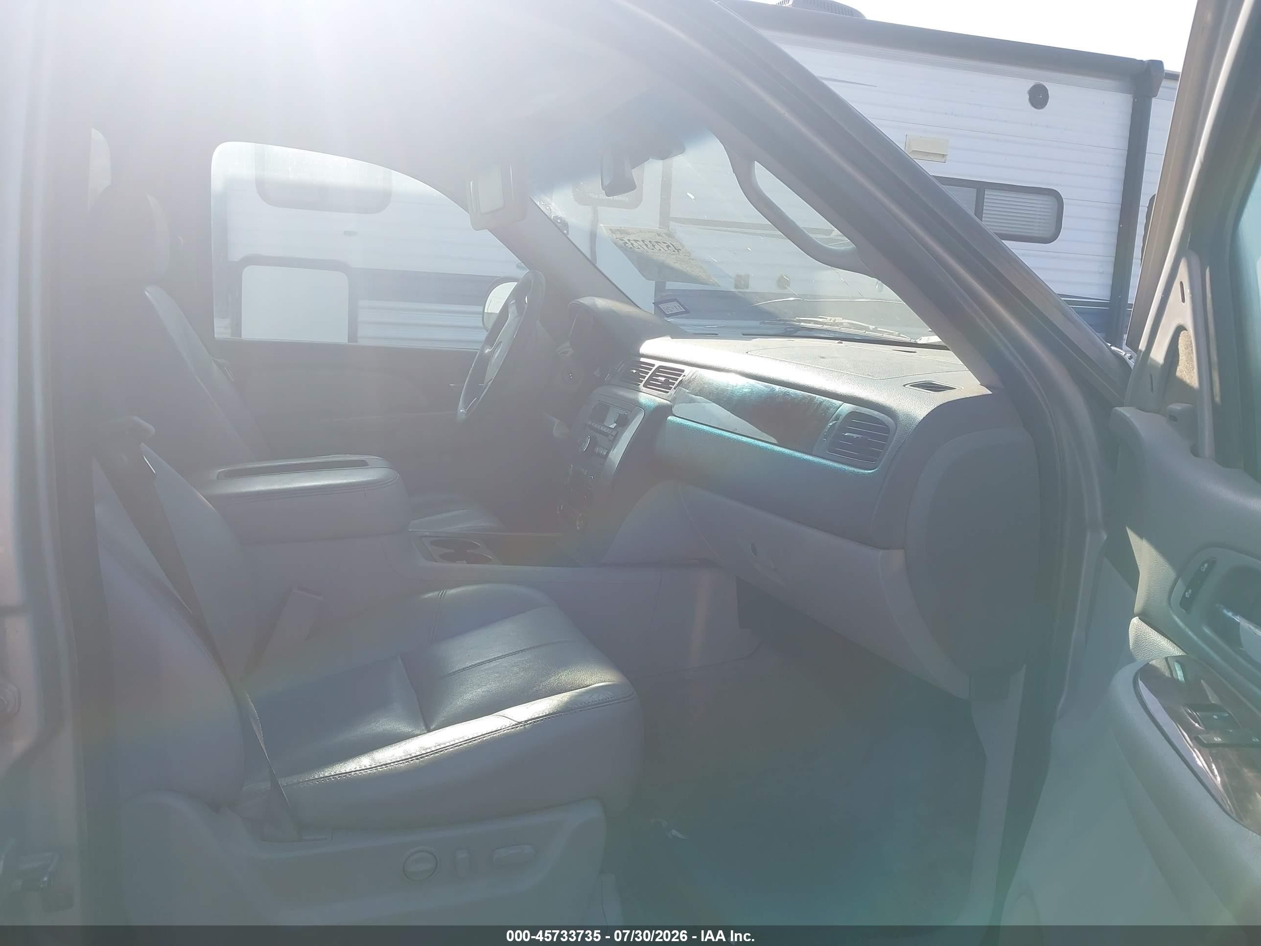 2009 Gmc Yukon Slt W/4sb Champagne vin: 1GKFC33059R143716
