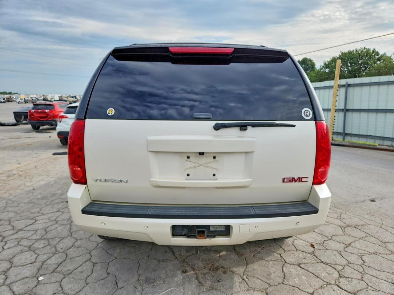 2009 Gmc Yukon Slt White vin: 1GKFC33J19R291015