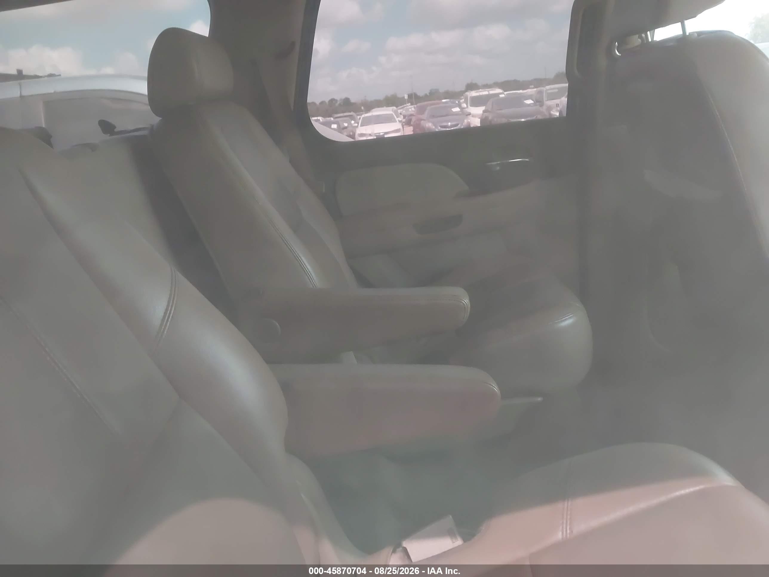 2009 Gmc Yukon Slt2 White vin: 1GKFC33J49R162265