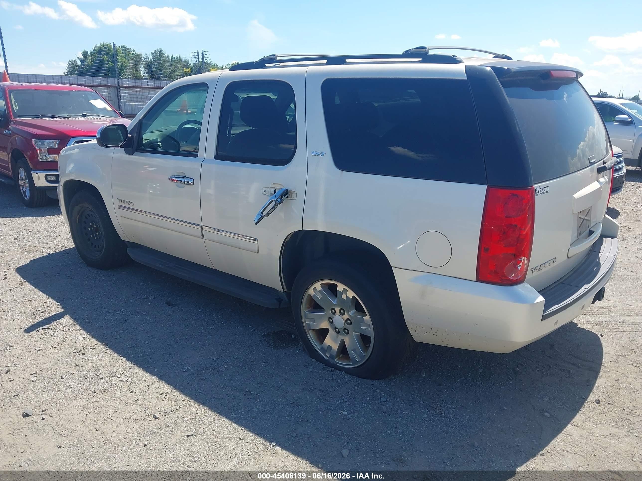 2009 Gmc Yukon Slt2 White vin: 1GKFC33JX9R299761