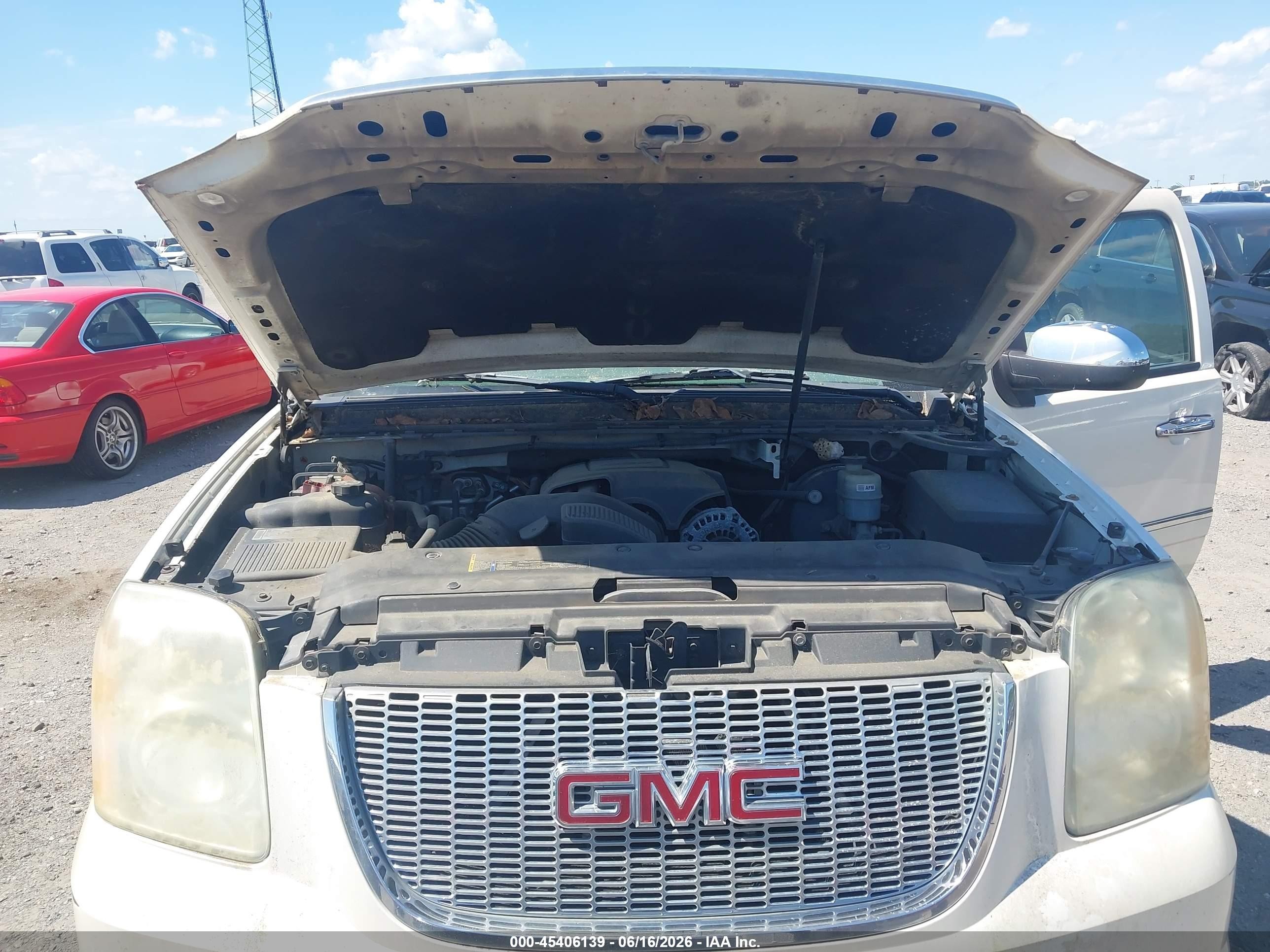 2009 Gmc Yukon Slt2 White vin: 1GKFC33JX9R299761
