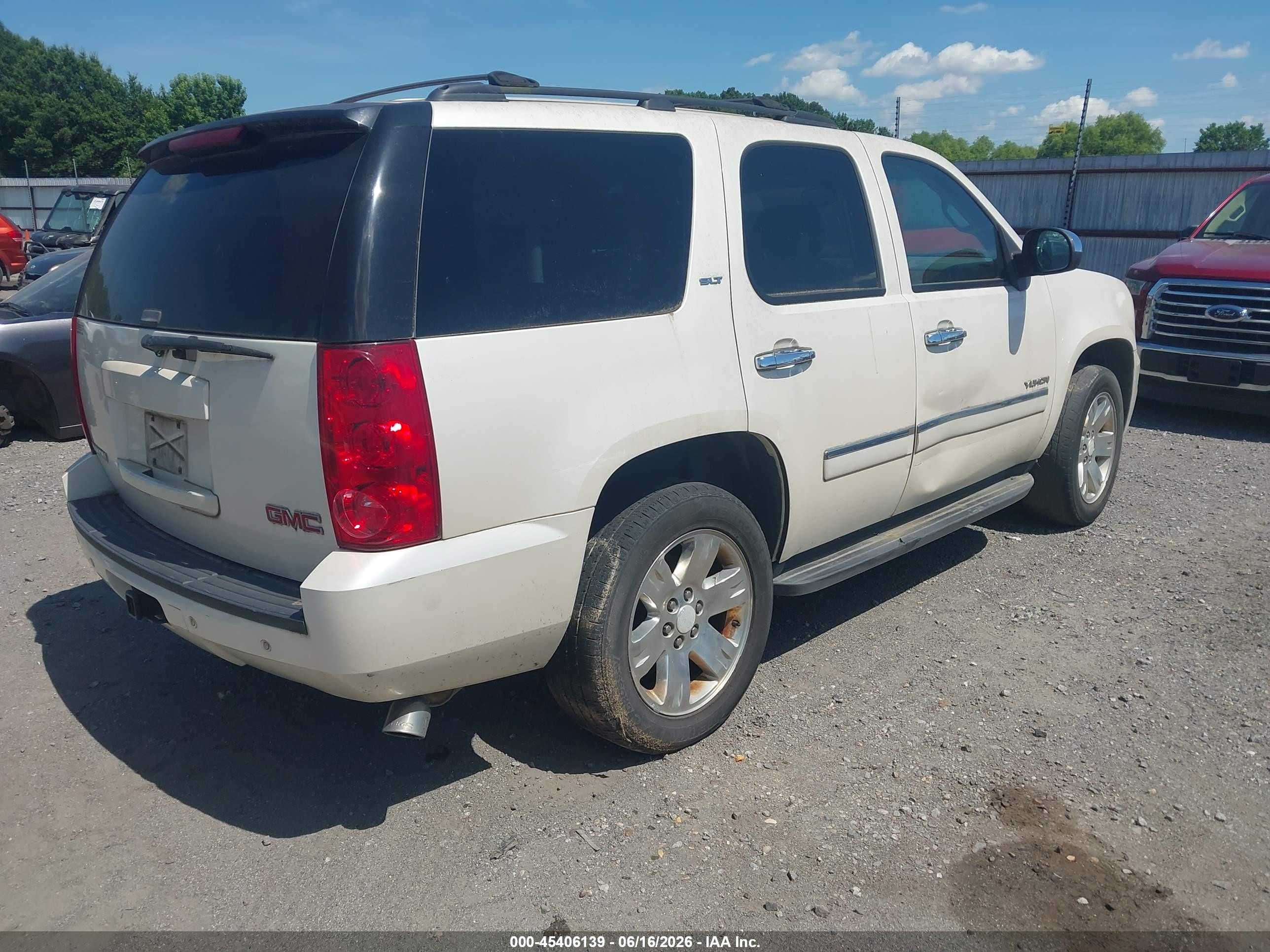 2009 Gmc Yukon Slt2 White vin: 1GKFC33JX9R299761