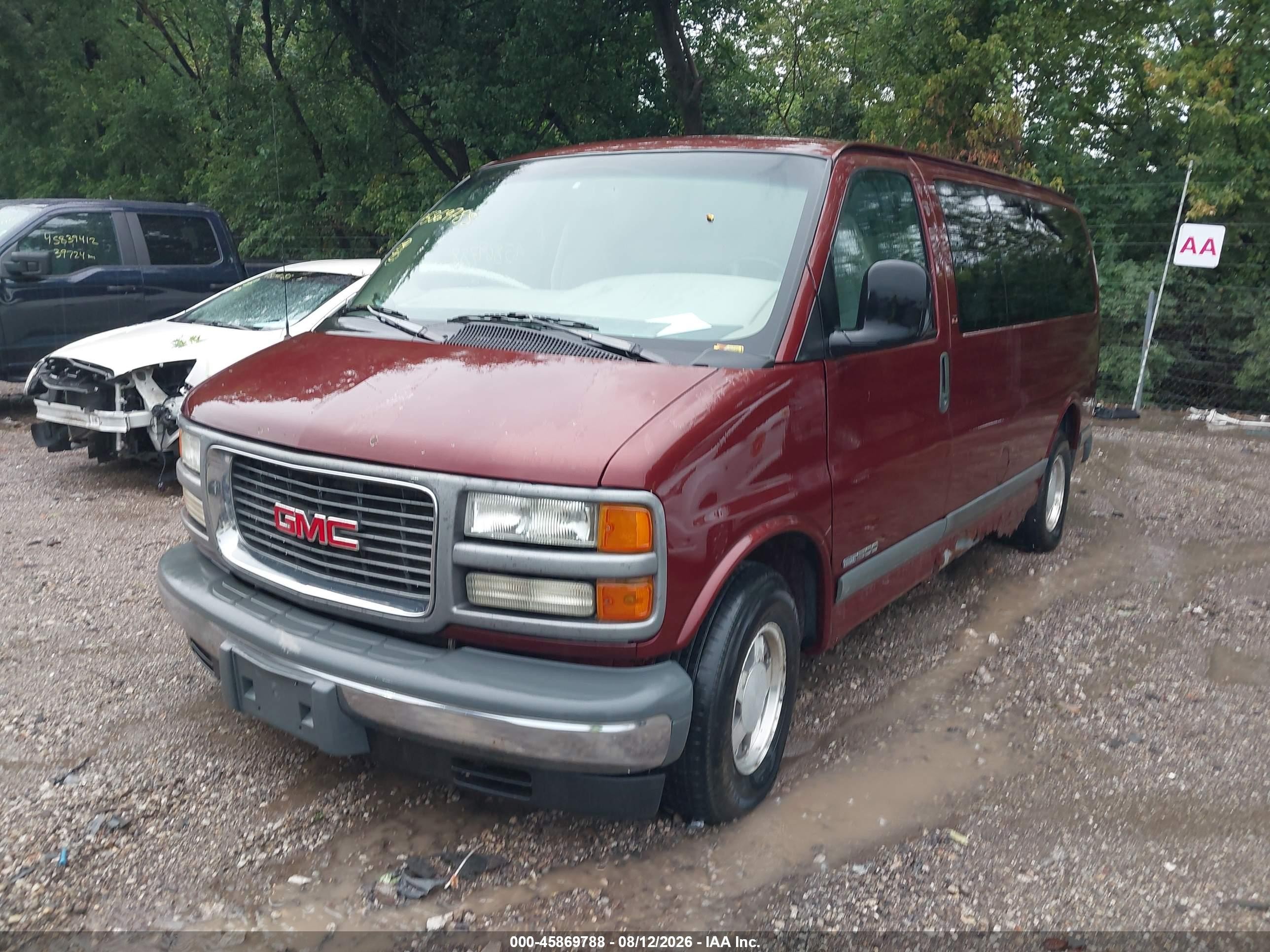 2002 Gmc Savana Passenger Standard Темно-бордовый vin: 1GKFG15M021214141