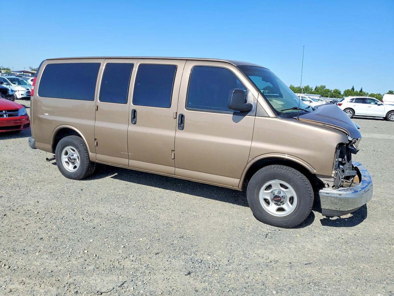 2004 Gmc Savana G1500 Желто-коричневый vin: 1GKFG15T041140679