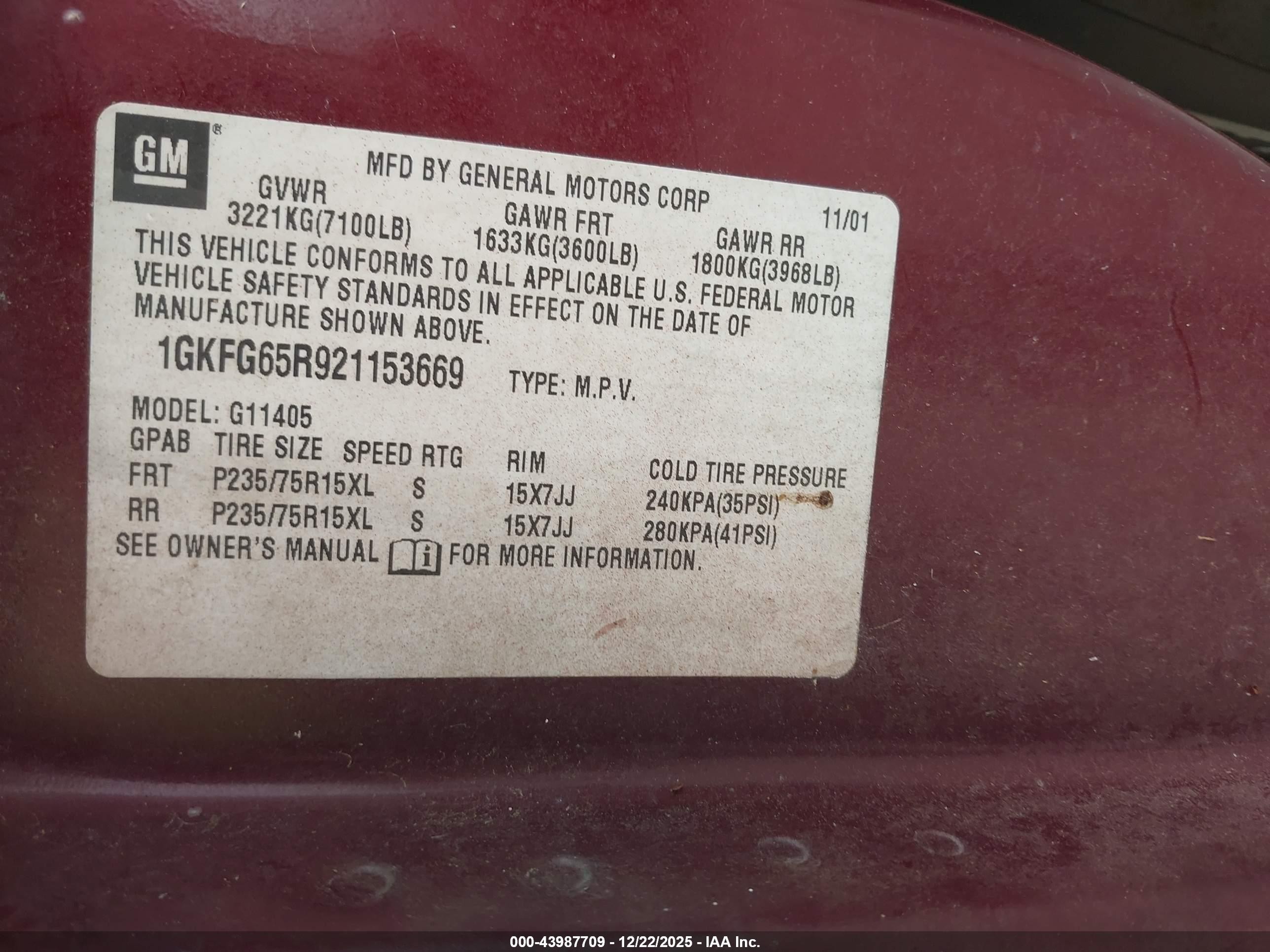 2002 Gmc Savana Slt   Maroon vin: 1GKFG65R921153669