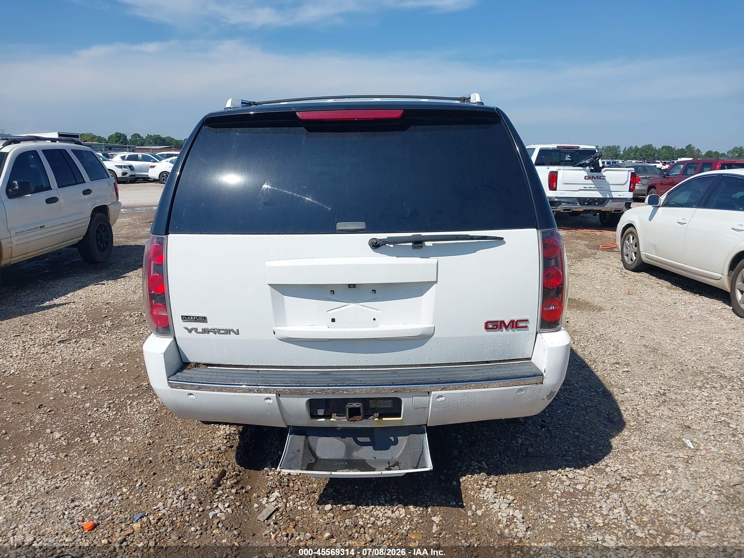 2009 Gmc Yukon Denali Denali White vin: 1GKFK03209R129824