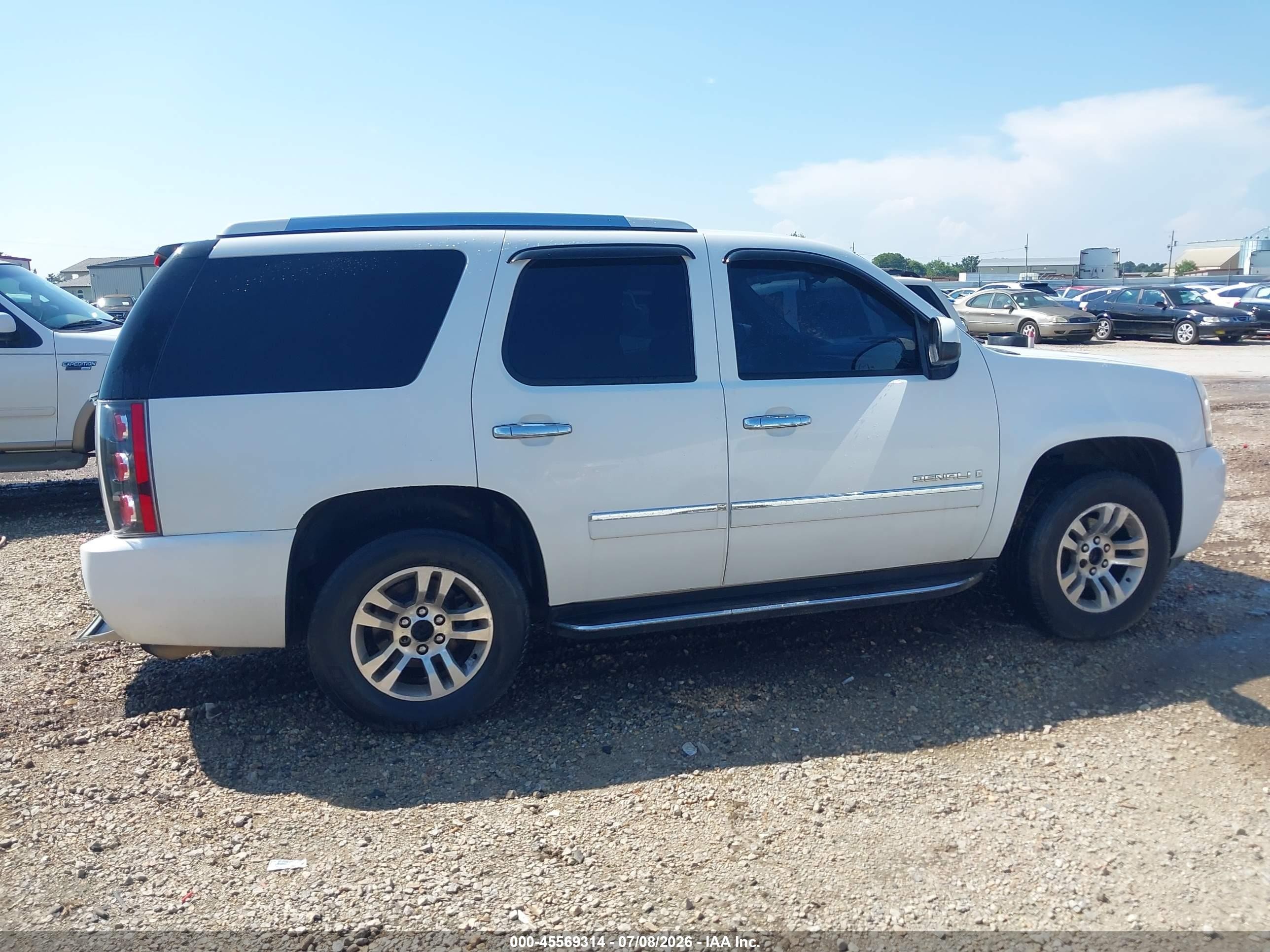 2009 Gmc Yukon Denali Denali White vin: 1GKFK03209R129824