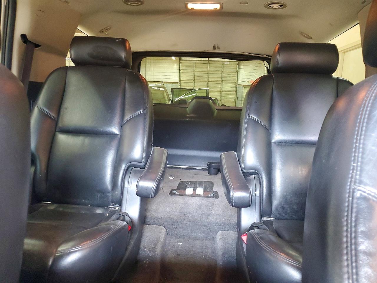2009 Gmc Yukon Denali Cream vin: 1GKFK03219R270319