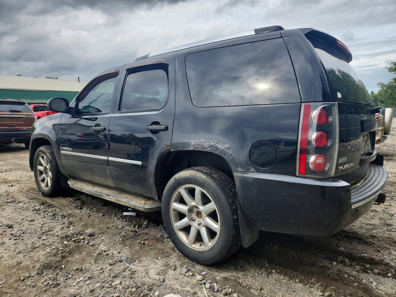 2009 Gmc Yukon Denali Black vin: 1GKFK03229R241671