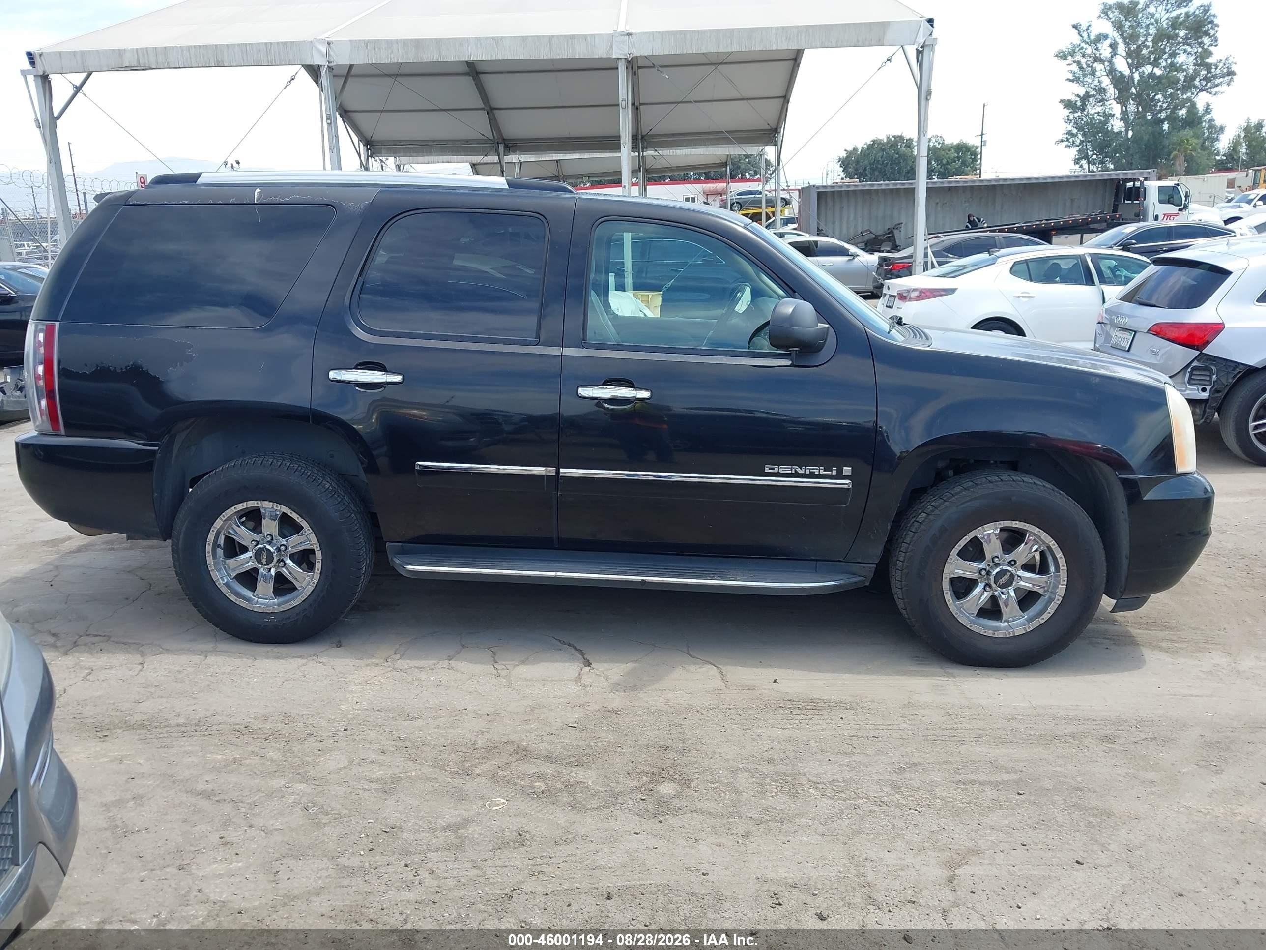 2009 Gmc Yukon Denali Черный vin: 1GKFK03249R177861
