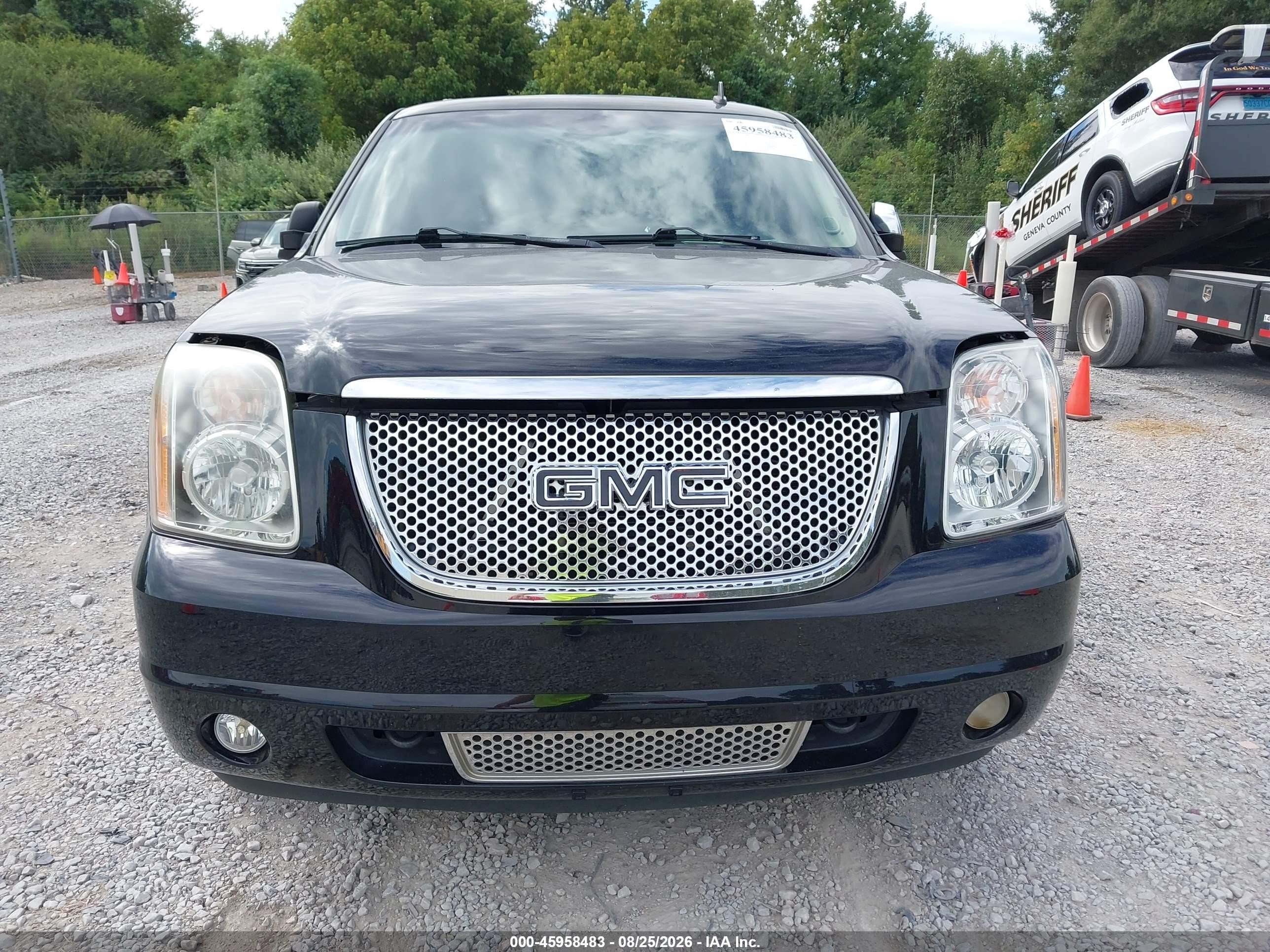 2009 Gmc Yukon Denali Black vin: 1GKFK03289R260547